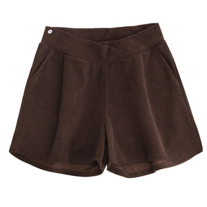 
Low-waisted pants for pregnant women, spring outer wear chenille shorts, 2026 new maternity leggings, spring wear, pregnancy boot pants