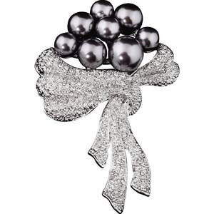 French Eternelle female brooches autumn and winter artificially made mother pearl pearls, European and American wind scarves and silk scarves