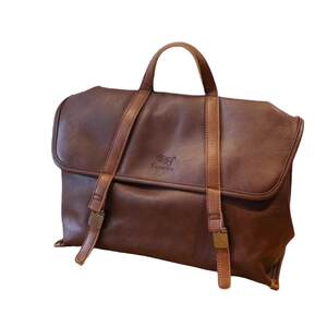 
Design-sensible niche backpack three-purpose bag for men and women leather commuting bag 2025 new large-capacity handheld crossbody bag