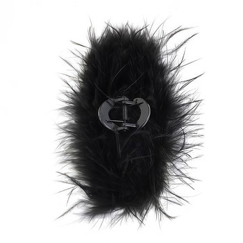 
Black feather gripper for women to fix high ponytail
