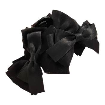 High-end and easy to hold! Temperamental black bow gripper