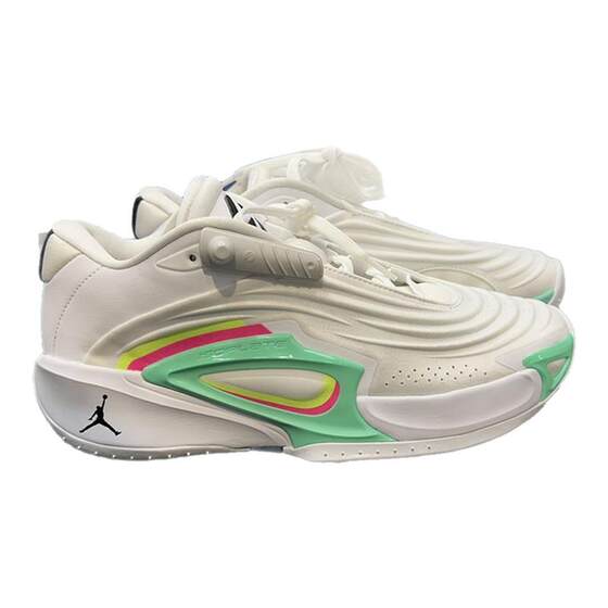 
Nike men's shoes Luka 3 Doncic 3 generation cushioning lightweight breathable training sports basketball shoes HQ5055-107