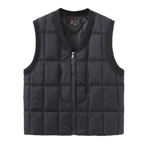 Dad pretended to be autumn and winter middle -aged and elderly cotton vest male plus velvet thickened vest middle -aged men cape spring and autumn.