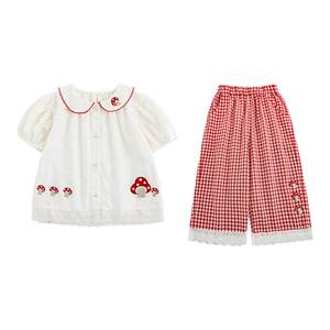 
Young girl pastoral suit summer contrasting color curved teeth horseshoe collar shirt covering flesh to make you look slim and loose straight pants trendy