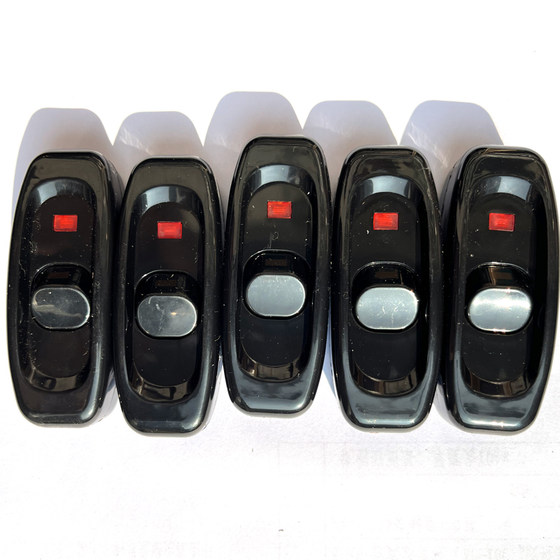 
12V-24V high-power car power cord dedicated switch, car switch, online switch with indicator, durable