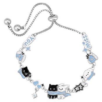 
Super cute! Original snow black cat and white dog bracelet new autumn and winter style