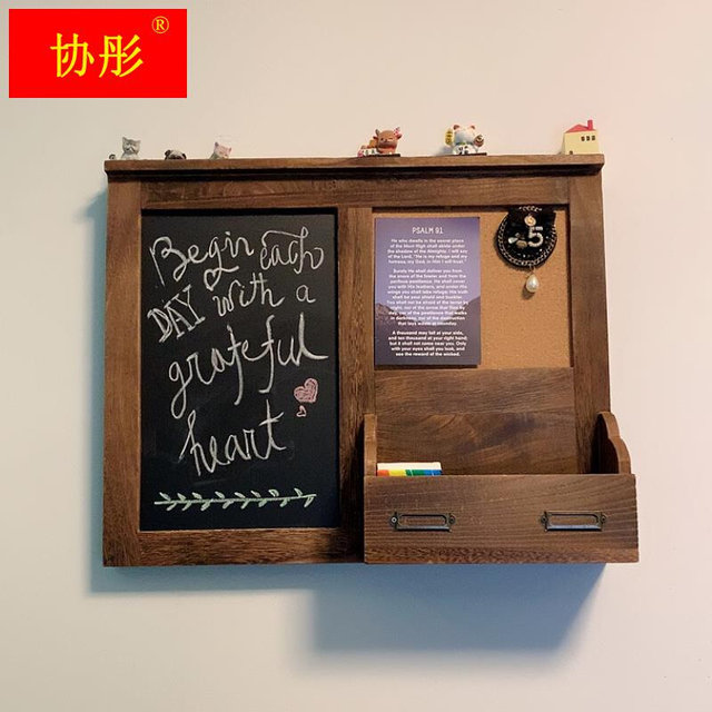 ກອບໄມ້ Retro ແຂງຫ້ອຍກະດາດດໍາຂະຫນາດນ້ອຍໃນຄົວເຮືອນ mounted wall-mounted meter box blocking decoration memo board board message board