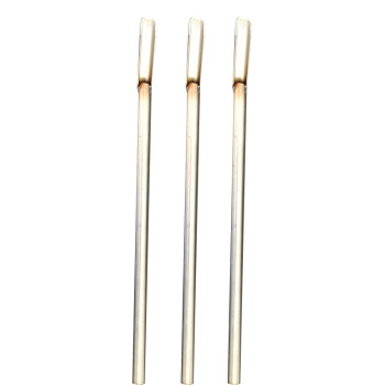 
Elevator sill cleaning tool gap brush blade