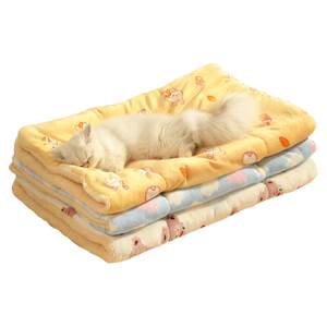 The dog's nest cat's nest four seasons universal cushion dog sleeping supplies sleeping cushion cat pad ground mats blanket blankets warm in winter