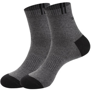 
Langsha socks men's pure cotton medium tube autumn and winter anti-odor and sweat-absorbing cotton socks teenagers sports long tube men's socks spring and autumn short stockings