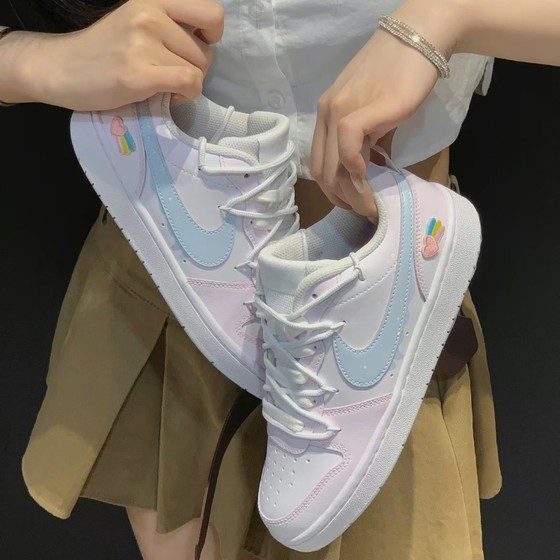 球鞋定制 Nike Court borough Low 爱心彩虹 夏日水滴 粉蓝女板鞋