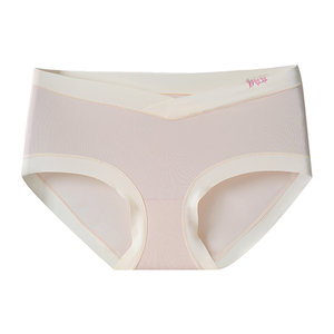 Ice silk no trace pregnant woman underwear low waist and abdomen, early and late pregnancy, early pregnancy special large size summer triangular short pants head
