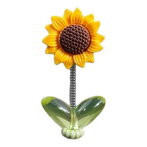 Cute shaking head -to -sunflower car ornaments to cure fresh flowers, car mid -range console rearview mirror jewelry swing
