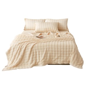 
Rabbit hair coral fur blanket nap blanket winter thick sofa cover blanket dormitory bed bed baby children class a quilt 3