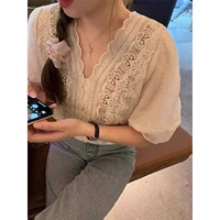 Южнокорейский летний товар, рубашка, с вышивкой, рукава фонарики, V-образный вырез