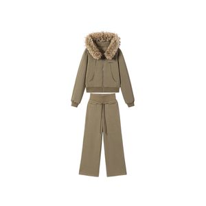 
Six Guides Relaxing Travel Fur Collar Hooded Jacket Women's New Plush Warmth Slimming Straight Casual Pants Suit