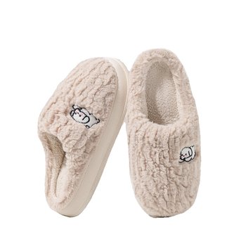 Thousands of people purchased Jialiya’s velvet warm slippers