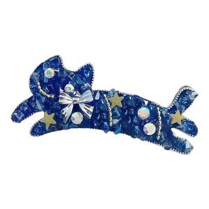 
Cat cartoon brooch, high-end female luxury temperament, light luxury and high-end sense 2025 new hot style exquisite fashion accessories