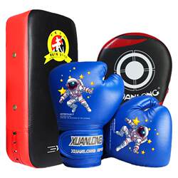 Genuine professional children's boxing gloves for one fake compensation of 3