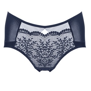 
Yimanli sexy underwear for women lace mid-low waist flat leg pants comfortable and markless summer thin breathable YC91607