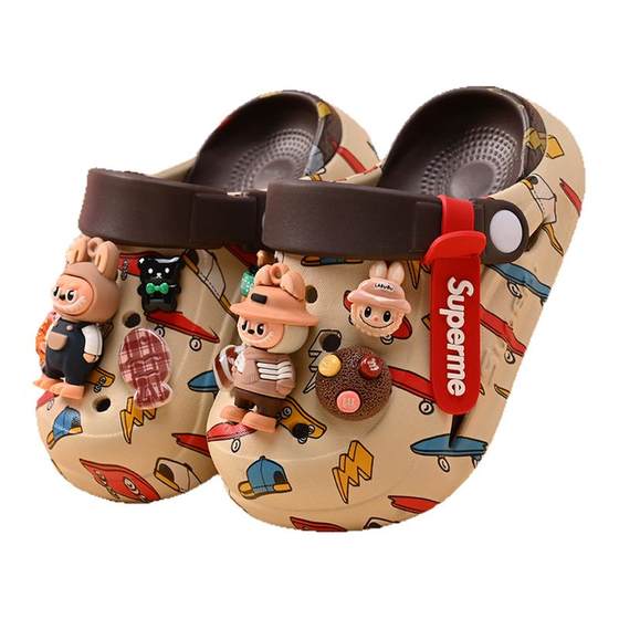 
Labubu children's hole shoes cartoon new summer girls sandals non-slip outside wear girls beach shoes soft bottom