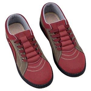 
2026 Spring New Old Beijing Cloth Shoes Women's Anti-Slip Soft Sole Mom's Shoes Round Toe Lace-up Casual Shoes Not Tiring Your Feet