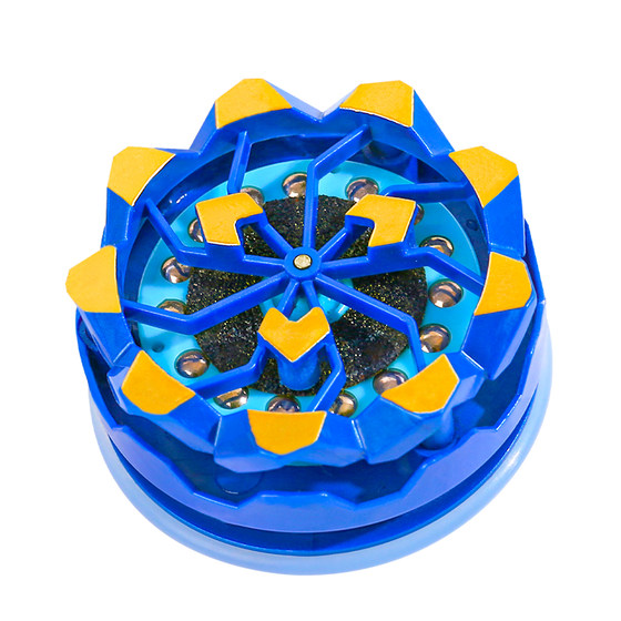 New hand -held firework gyroscopy will take off the light, rotating gyroscope, battle, battle, stressing toy children boys