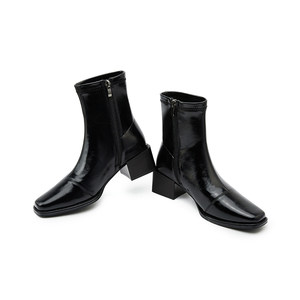[Wang Xiaodu] Right Duide square toe thick heel short boots for women, high-end new patent leather slim fashion boots