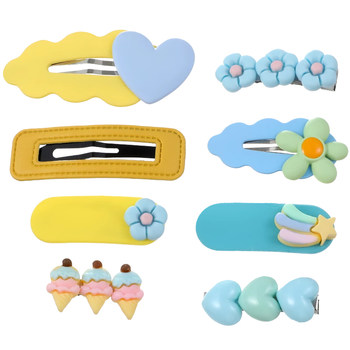 Summer trip ~ My baby plans colorful hair clips
