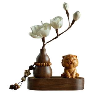 
Natural Thuja Wood Zodiac Tiger Car Accessories High-end Gourd Aromatherapy Deodorizing Car Decoration Ornaments