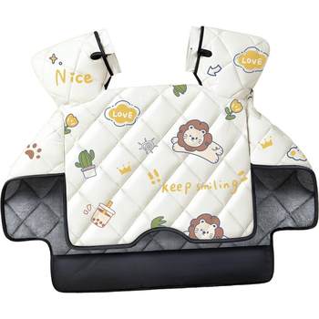 Winter thickened heating electric vehicle windshield is blocked by wind cover
