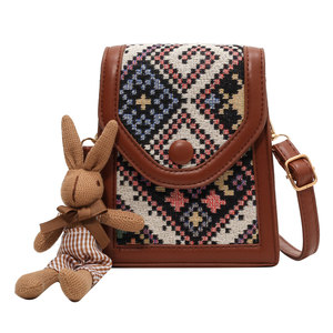 
Ethnic style bag for women 2026 new high-end texture fashion crossbody bag for women ins niche shoulder mobile phone bag