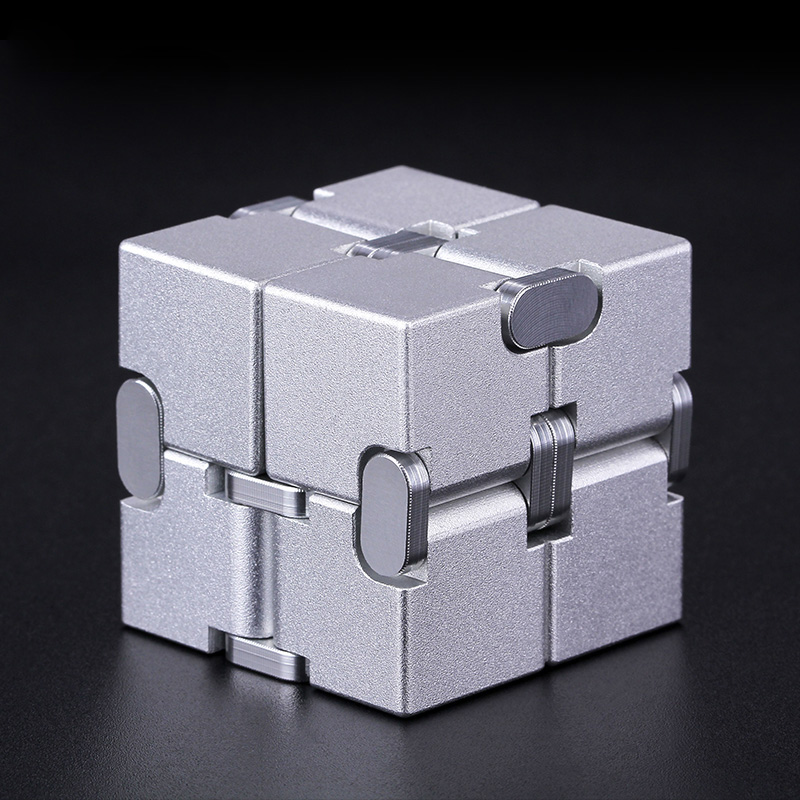 infinity cube无限魔方翻转减压神器铝合金方块口袋手指解压玩具