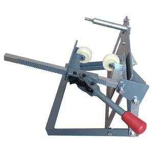 Unharmed electric vehicle vacuum tire special manual tire lifting tire assist tool
