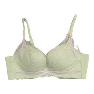 
A beautiful lady with thin three-breasted 24212016 no steel ring healthy cotton light B cup bra comfortable and breast-shaped