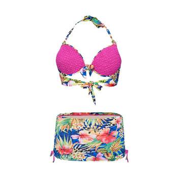 Van der Ann's small breasts gathered in fashionable swimsuit bikini