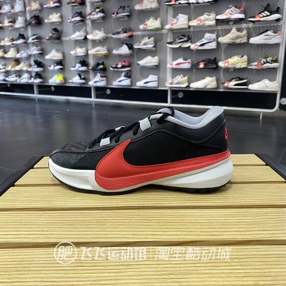 正品新款NIKE耐克ZOOM FREAK减震大勾子低帮实战篮球鞋DX4996-200