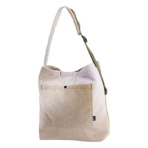 
Winter outdoor sports fitness multi-pocket imitation lamb velvet large capacity crossbody bag AnKoRau AnGaoru