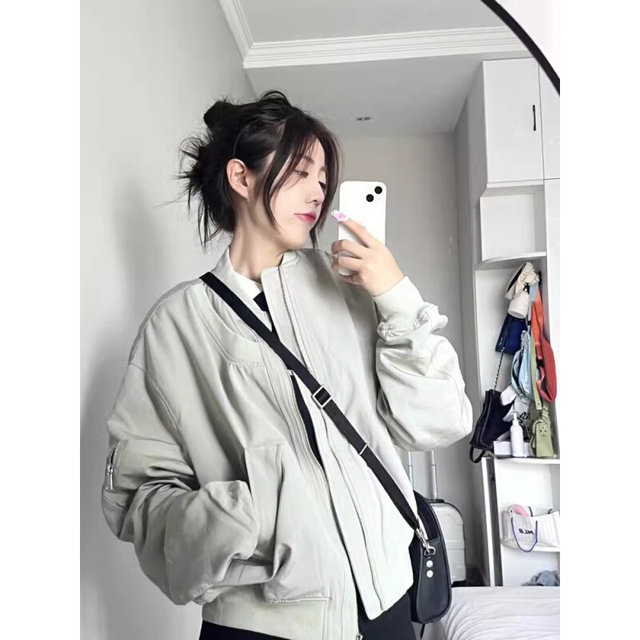Flight suit jacket ຂອງແມ່ຍິງພາກຮຽນ spring ແລະດູໃບໄມ້ລົ່ນ 2023 ວ່າງ unisex workwear ອາເມລິກາ retro baseball ເຄື່ອງນຸ່ງຝ້າຍເອກະພາບ