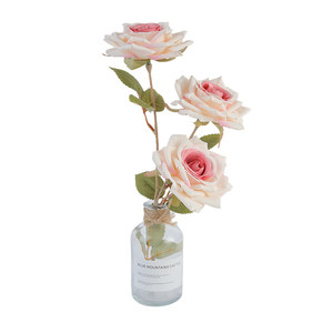 
Car Manta Rose Interior Atmosphere Ornaments Car Center Console Internet celebrity bouquet decoration creative small vase ornaments