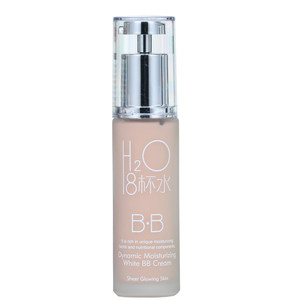 Eight cups of water BB cream women concealers last 8 glasses of water hydration, moisturizing, nude makeup gas cushion liquid liquid liquid liquid skin color
