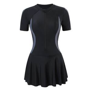 Conjusational short -sleeved sports swimsuit women's skirt conservative flat -angle covering the belly, thin Japanese and Korean women's hot spring swimsuit
