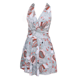 
One-piece swimsuit ladies sexy 2025 new seaside hot spring vacation slightly fat belly cover ins fairy flat corner swimsuit