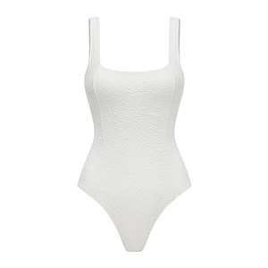 
[Same style as He Chaolian] Yukari swim 2025 new one-piece swimsuit female-sensing solid color vacation swimsuit
