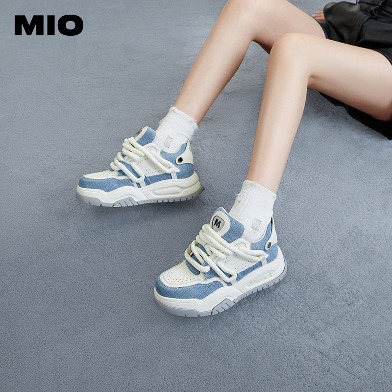 ���ڲ�����MIO�װ�Բͷ�и�ƴɫ���к�װ�Ь��ͷ����˶���ʱ��ŮЬ����Ь 399Ԫ