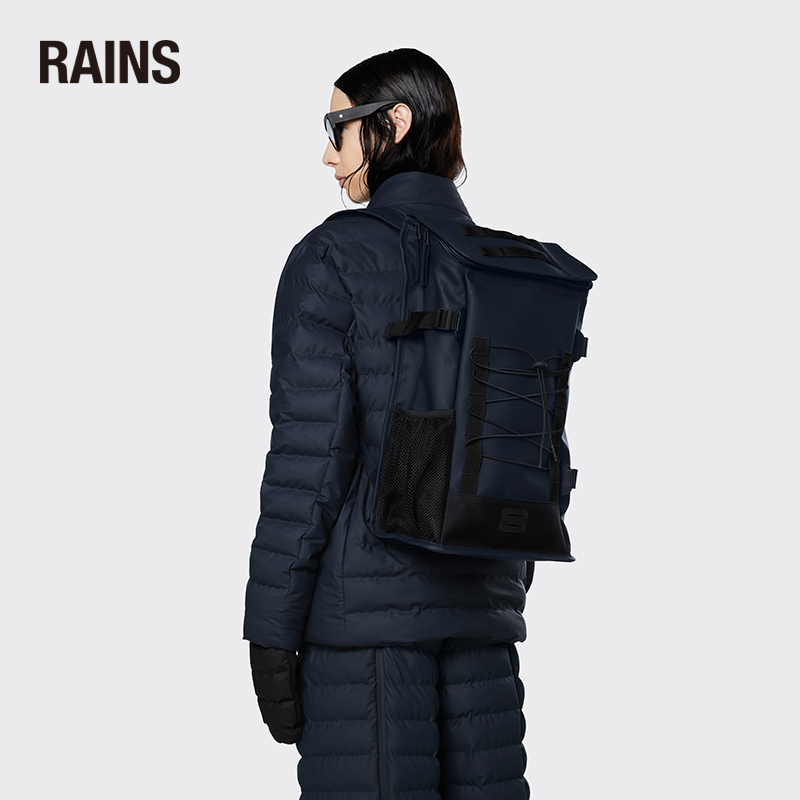 Rains Mountaineer Bag 防水双肩包男女登山包运动旅行包带水壶兜