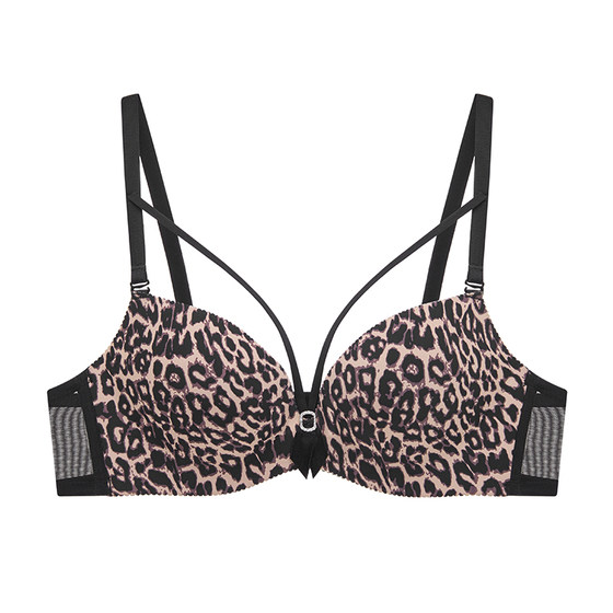 The same style of underwear in Lanzhuoli shopping mall for women with small breasts gathered together to make them look bigger, pure lust sexy bra, soft steel ring bra