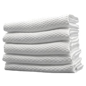 
White fish scale rag thickened and larger lock edge wipe glass cloth absorb water without leaving marks without hair loss and printing special towel