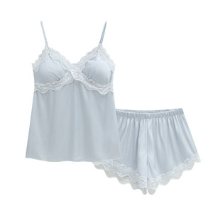 
Gongdie [cool type] sexy pajamas for women, summer ice and snow silk suspender shorts, lace home clothes with chest pads