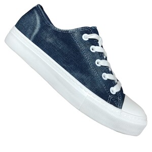 Export European and American simple canvas shoes for men and women, couple sneakers, lace-up low-top foreign trade white shoes, trendy